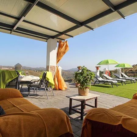 4 Bedroom Gorgeous In Hébergement de vacances